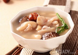 8种名不副实保养品 胶原蛋白不如鸡蛋